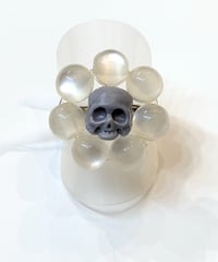 kaus/カウス　flowerリング(グレー×白)