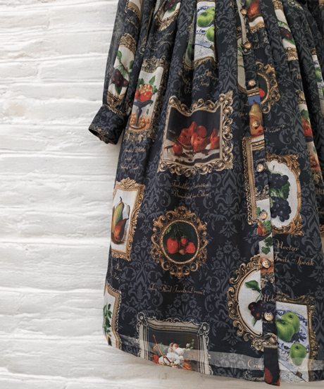 Fruit Still Life Art Museum one-piece dress（Black）