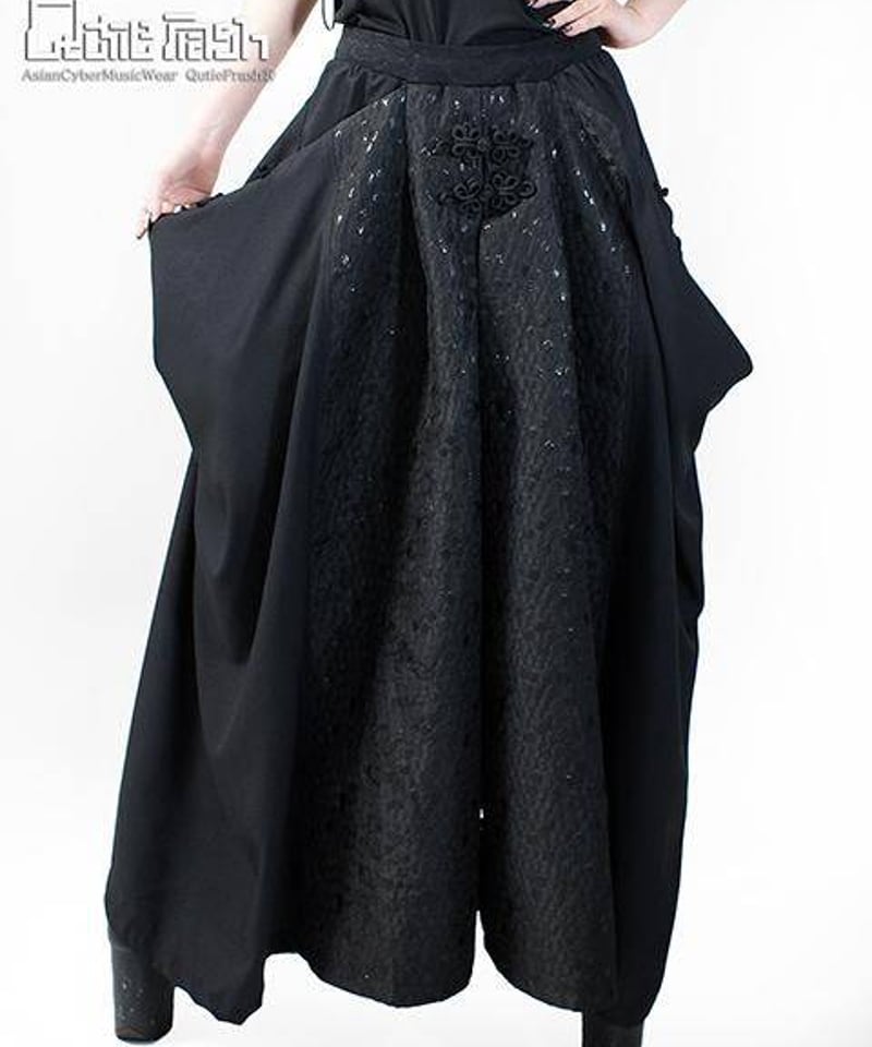 値下げキューティーフラッシュ　袴パンツ 皆様待望の着物カーデと8分丈袴パンツ入荷致しました