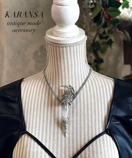 KARANSA/カランサ　KN-545《ドラゴンシリンジ・オニキス＆水晶》硝子製注射器ネックレス2way