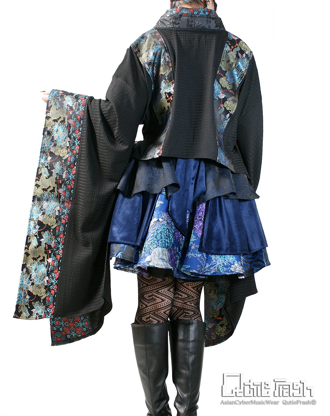 QutieFrash 和柄ショートカーデ QutieFrash/キューティーフラッシュ 9972-CD 着物ショートカーデ | Arco