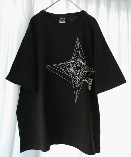 D/3/ディースリー　折り紙　ビッグTシャツ