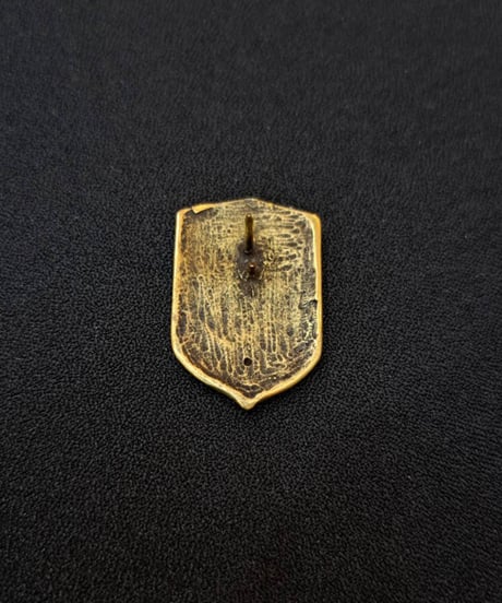 kaus/カウス　kausemblem pin