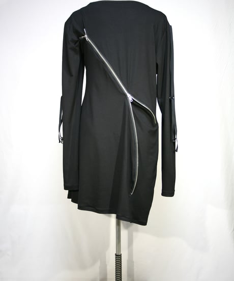 PRESENCE！/プレゼンス  251A111CーA　逆開のダブルジッパーつきロングTシャツ