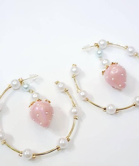 mignardises/ミニャルディーズ　サークルいちごピアス（ピンク）