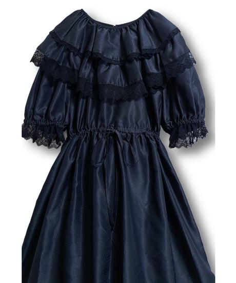 Perla nell' ostrica　125046-2　Thaleia one-piece dress（ShantungVe.rBlack）