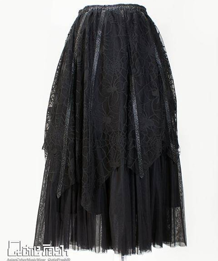 68943ebe9dfb093de18ed070