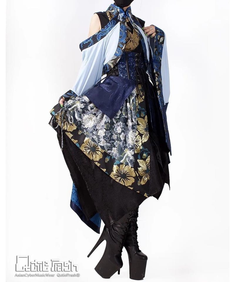 未使用★キューティーフラッシュ　和柄　アシメスカート　金糸　和ロリ　M 未使用☆キューティーフラッシュ 和柄 アシメスカート 金糸 和ロリ M