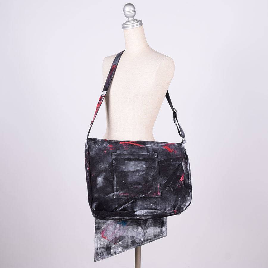 HN+DIE D.O.A ニュースペーパーバッグ h.naoto h.NAOTO/エイチ・ナオト Destroy Action Paint Bag | Arco