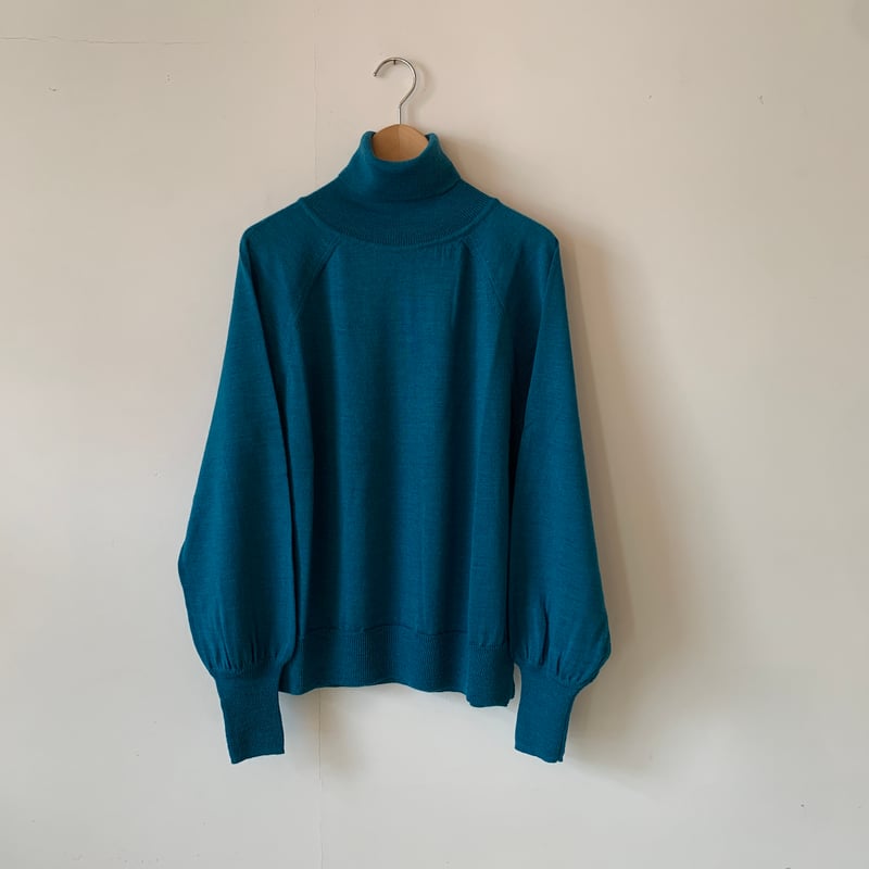 atelier naruse》ウールタートルネックニット | toalu online shop