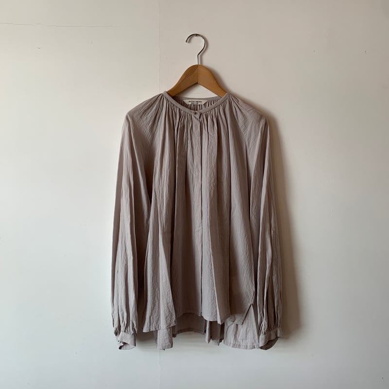 アトリエナルセ　　コットンギャザーブラウス atelier naruse》コットンギャザーブラウス | toalu online shop