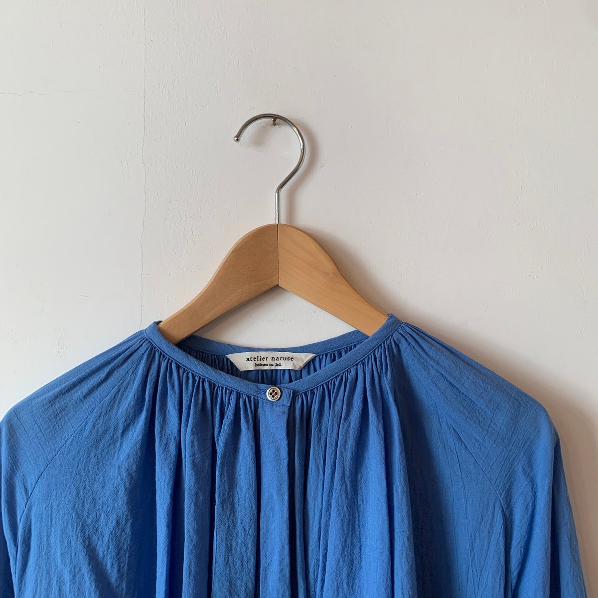 アトリエナルセ　　コットンギャザーブラウス atelier naruse》コットンギャザーブラウス | toalu online shop