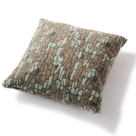 HELLRAZOR FLEECE PILLOW - TREBARK