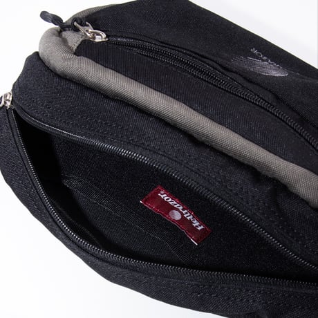 HELLRAZOR LOGO EMB POUCH - BLACK / GREY