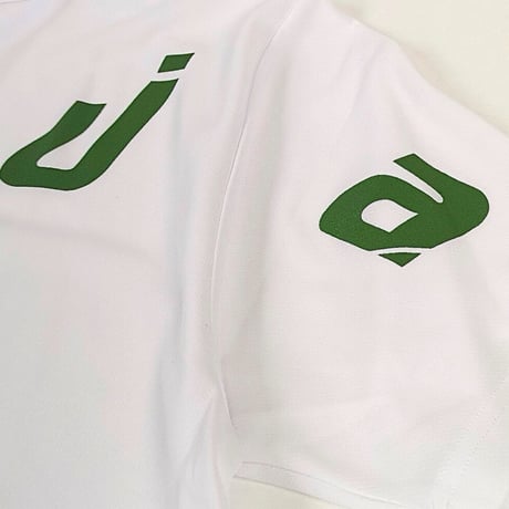 RAJABROOKE V-NECK TEE - WHITE