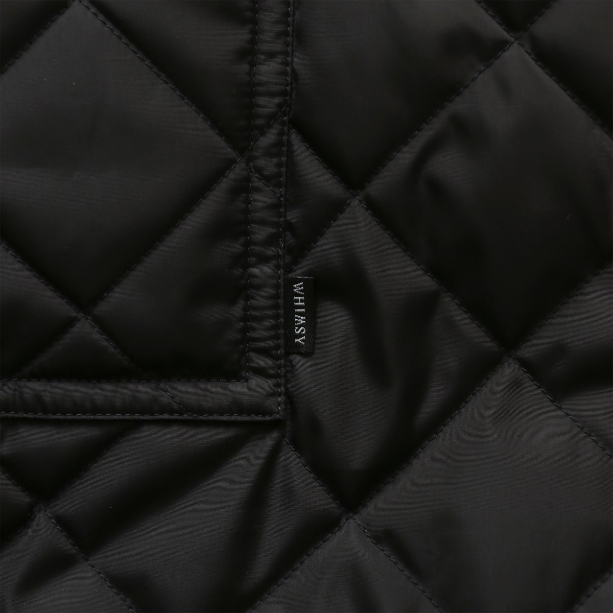WHIMSY BILLBOARD QUILTING ANORAK - BLACK | BOTT
