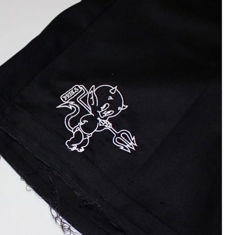 PEELS DEVIL SHORTS - BLACK
