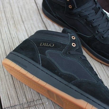 HOURS IS YOURS DILO PRO - BLACK/GUM