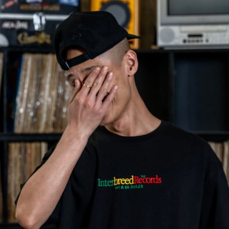 INTERBREED CARIBBEAN LOGO TEE - BLACK