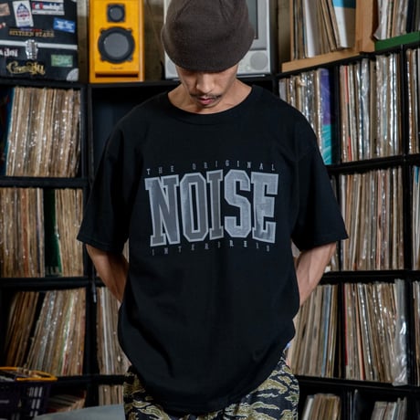 INTERBREED BIG NOISE TEE - BLACK