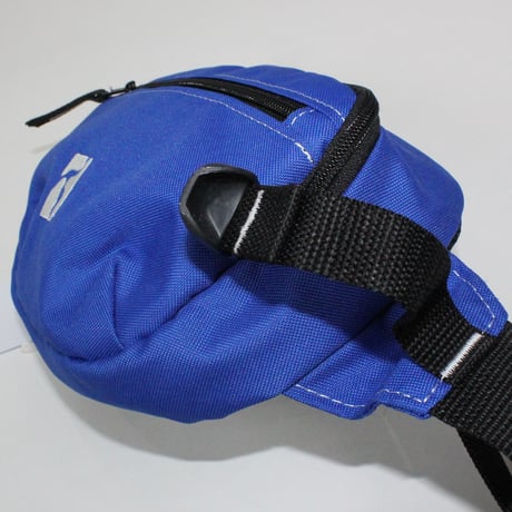 POETIC COLLECTIVE PREMIUM BELT BAG - BLUE