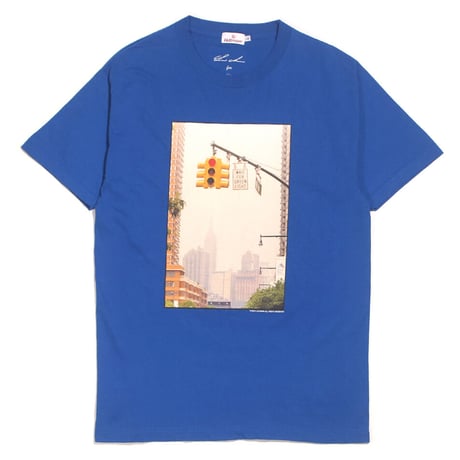 HELLRAZOR X RUI ARAKI PHOTO "TRAFFIC" TEE -ROYAL