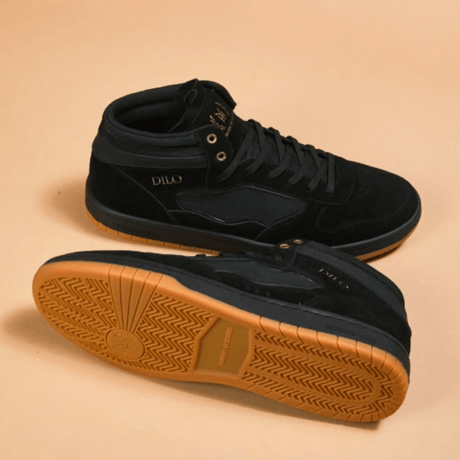 HOURS IS YOURS DILO PRO - BLACK/GUM