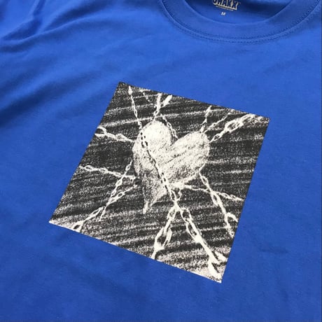 JHAKX "HEART WALL" TEE - BLUE