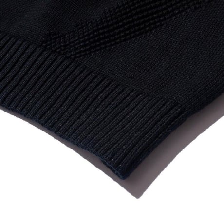 DEMARCOLAB VENT DOODLE VEST - BLACK