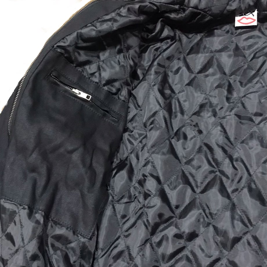 690fafb52351e4bee7bde377