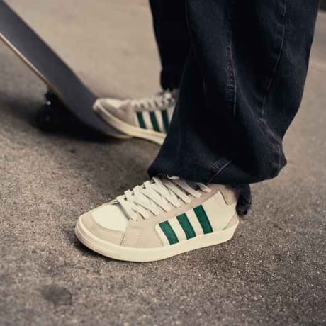 ADIDASSKATEBOARDING  SUPERSKATE - CLEAR GRANITE / COLLEGIATE GREEN