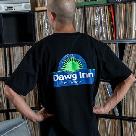 INTERBREED SUITE ROOM TEE - BLACK