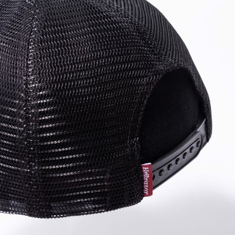 HELLRAZOR STAR TRUCKER CAP - BLACK