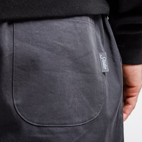 STUDIO SKATEBOARDS EXTREME CHINO CHARCOAL GREY