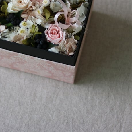 * flower box * pink