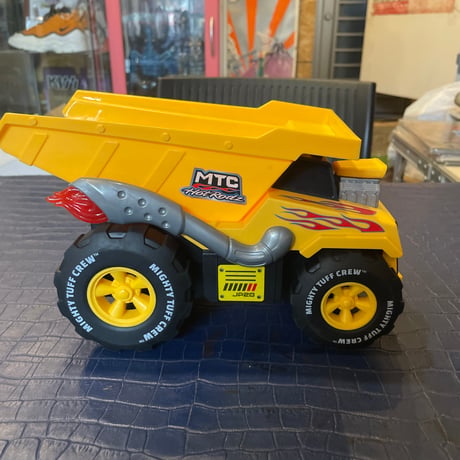 MTC  Mighty Tuff Crew   ダンプトラック２台セット