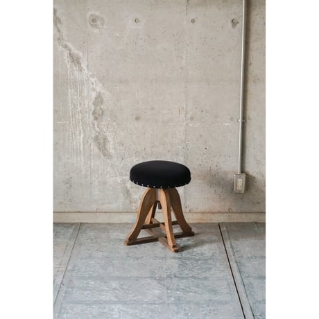 回転スツール　Stool