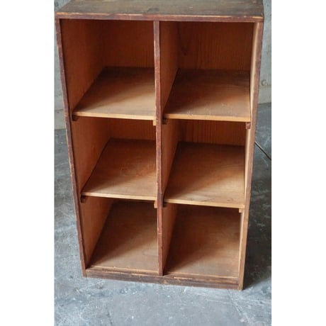 マス目棚 Wooden shelf