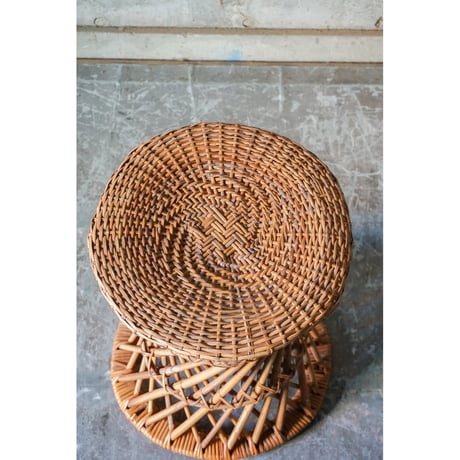 ラタンスツール　Stool