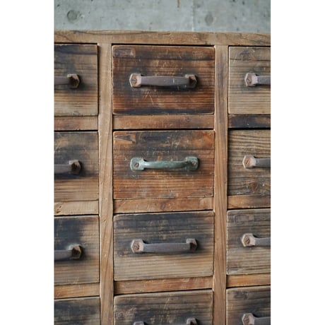 引き出し棚 Drawer