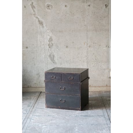 引き出し棚 Drawer