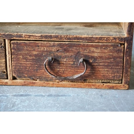 収納棚 Wooden shelf
