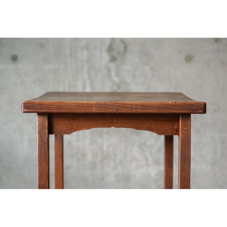 花台　Wooden stand