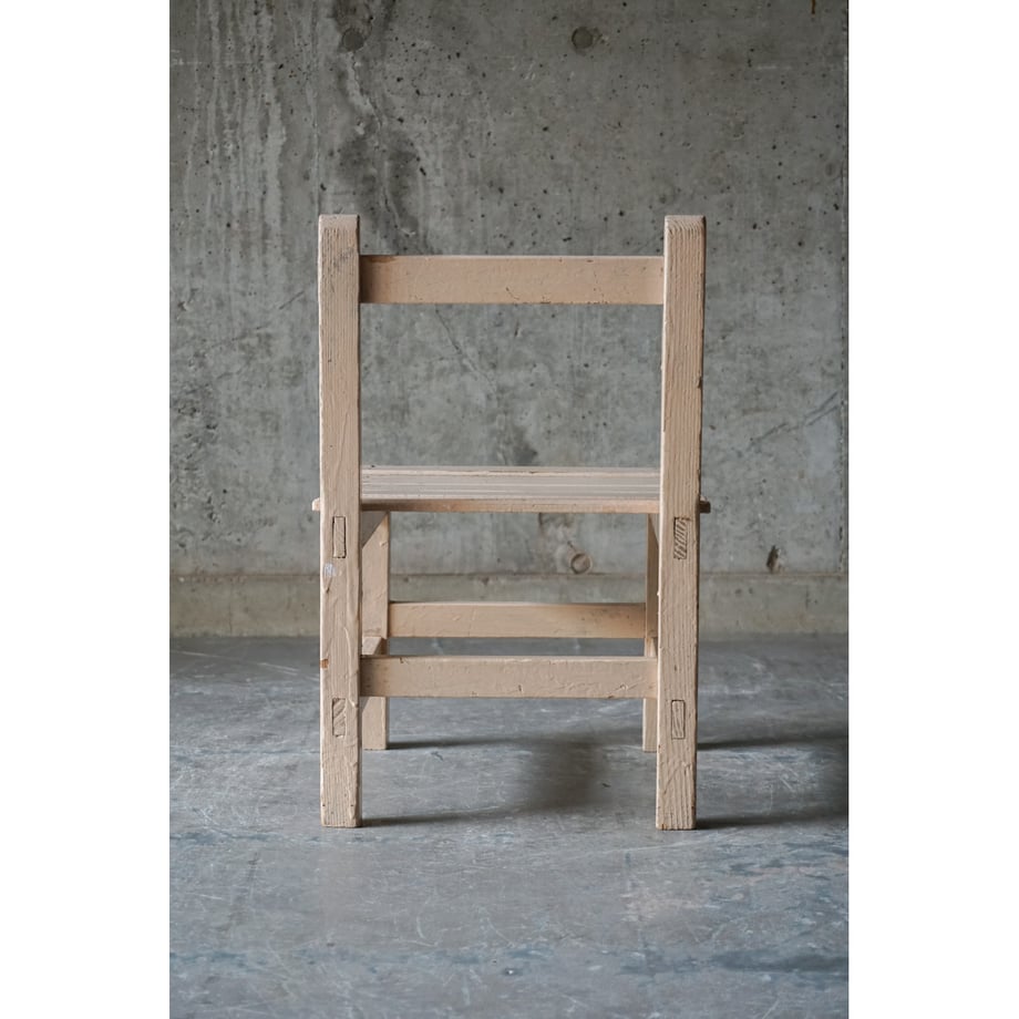 6631f9f28e3e6556eb5ae94d