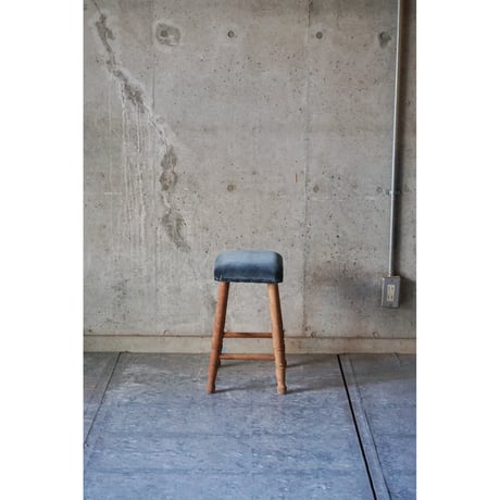 スツール　Stool