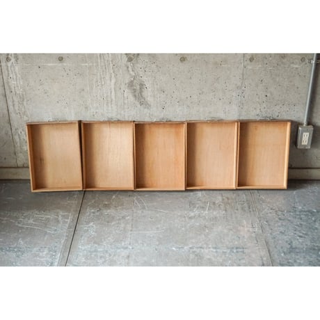 引き出し棚 Drawer