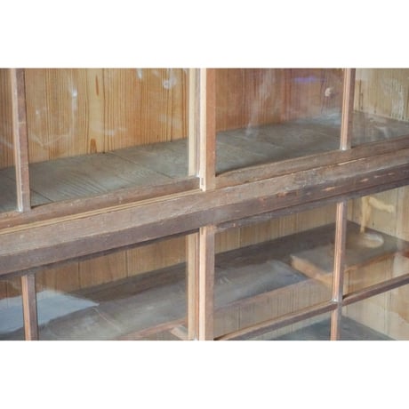 【商談中】ガラス戸棚