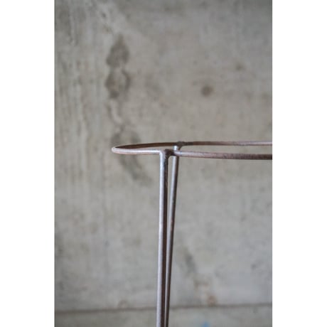 鉄枠 Iron frame