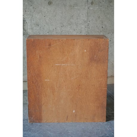戸棚　Wooden shelf