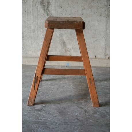 角スツール Stool